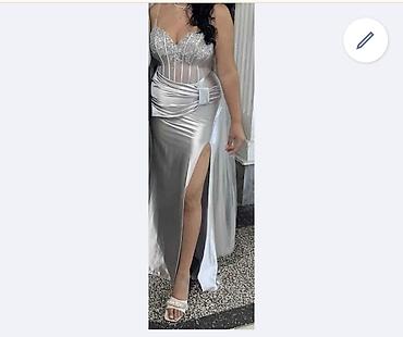 link: Elegantna srebrna večernja haljina sa korzet gornjim delom. - — 1