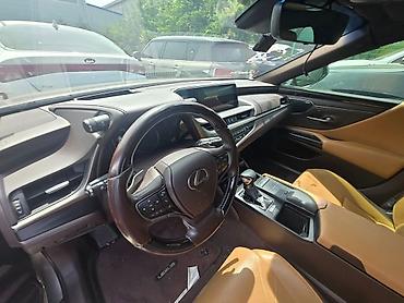 Lexus: Lexus ES: 2019 г., 2.5 л, Гибрид, Седан — 5