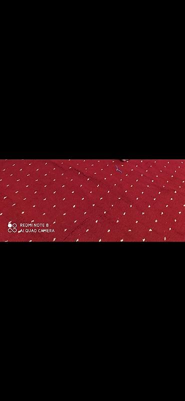 ковры на стену: Ковёр бордового цвета с мелким белым горошком. - Цвет: насыщенный — 1
