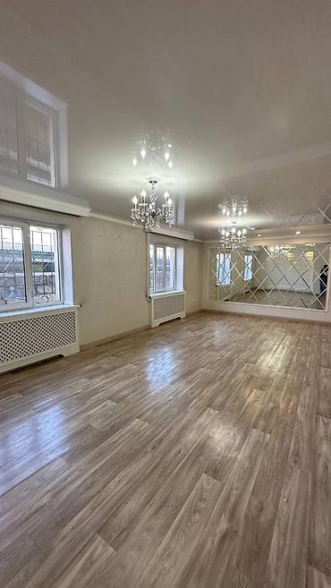 Продажа коттеджей и домов: Дом | Восток 5 | 4 СОТОК | Город - Бишкек Район - Восток 5 Площадь - — 15