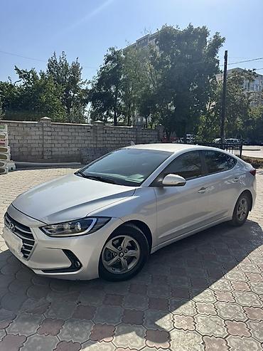 byd son: Hyundai Elantra: 2018 г., 1.6 л, Автомат, Бензин, Седан — 1