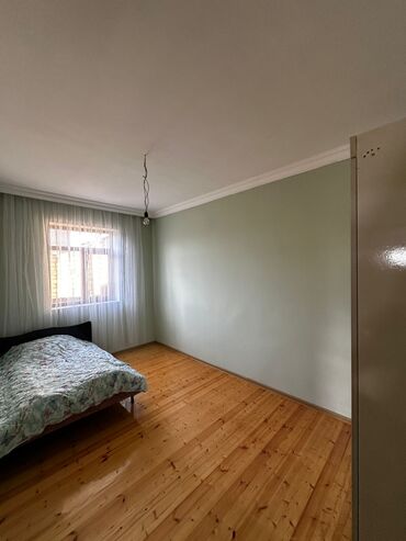 Həyət evləri və villaların satışı: Röyada yerləşir -da lalafo.az — 4 Həyət evləri və villaların satışı: Röyada yerləşir — 4