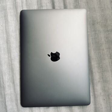 macbook m1 max: Ноутбук, Apple, 8 ГБ ОЗУ, Б/у, Игровой