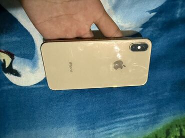 мобильные телефоны ми новые без бу: IPhone Xs, Золотой