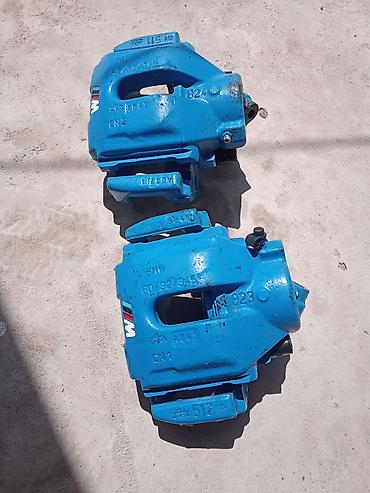 brembo gold: Пара передних тормозных суппортов BMW M (синие). - Тип: фиксированные — 4