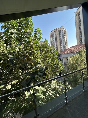 продажа дома п манас: Барачный, 63 м², 3 комнаты, Риэлтор, Косметический ремонт