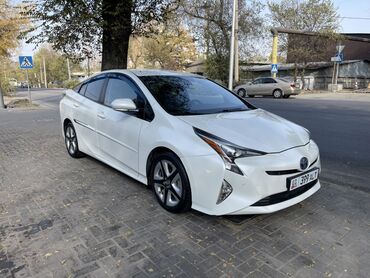чехол на приус: Toyota Prius: 2017 г., Гибрид, Хэтчбэк