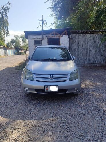 Toyota: Toyota ist: 2003 г., 1.5 л, Автомат, Бензин, Хэтчбэк