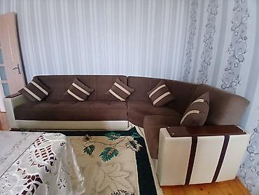 ikimərtəbəli kunc carpayıları: Az islenib künc divan – qəhvəyi-bej rəng kombinasiyasında - Forma: L — 2