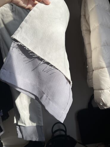 Women's Sneakers and athletic shoes: Zara cins şalvar 
Etek hissesi tül 
Tezedir — 2