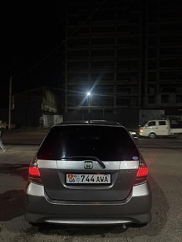 honda adv: Honda Fit: 2002 г., 1.3 л, Вариатор, Бензин, Хэтчбэк — 5
