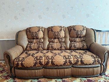 Divan və kreslo dəstləri: İşlənmiş, Divan-kravat, 2 kreslo, Bazalı, Açılan — 3