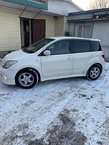 Toyota: Toyota Ist: 2002 г., 1.5 л, Автомат, Бензин, Хэтчбэк — 3