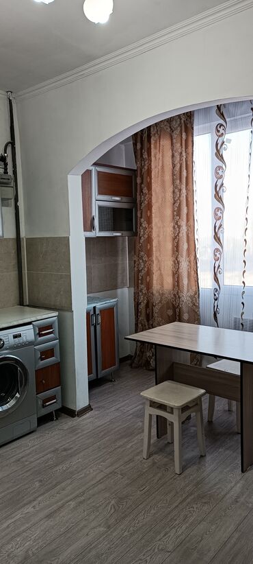 Продажа квартир: 1 комната, 42 м², 107 серия, 2 этаж, Косметический ремонт