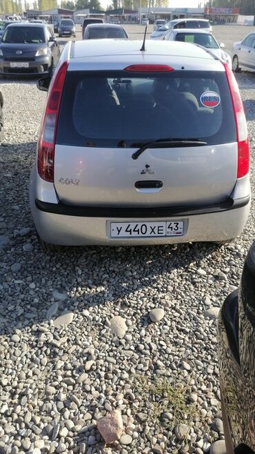 авто расрочка ош: Mitsubishi Colt: 2004 г., 1.3 л, Механика, Бензин, Хэтчбэк