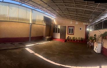 Продажа коттеджей и домов: Срочно! Продается дом с участком Локация: г. Токмок, ул. Слободское / — 1