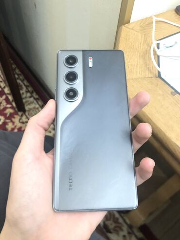 редим 10 а: Tecno Camon, Жаңы, 256 ГБ, түсү - Күмүш, 1 SIM, 2 SIM, eSIM