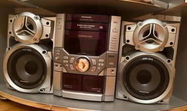 Наушники: Новый Panasonic Колонка, Тип - Акустическая, цвет - Белый
