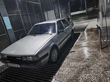 мазда 1991: Mazda 626: 1984 г., 1.6 л, Механика, Бензин, Седан