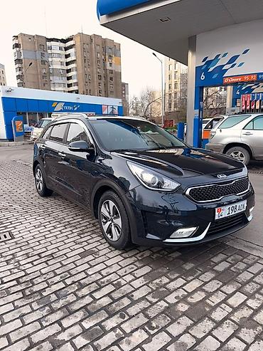 Kia: Kia Niro: 2017 г., 1.6 л, Робот, Гибрид, Кроссовер — 2
