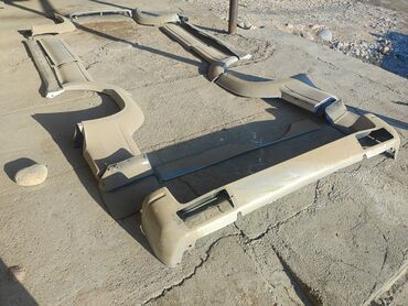 Бамперы и комплектующие: Накладка на бампер Toyota, Б/у, Оригинал — 2