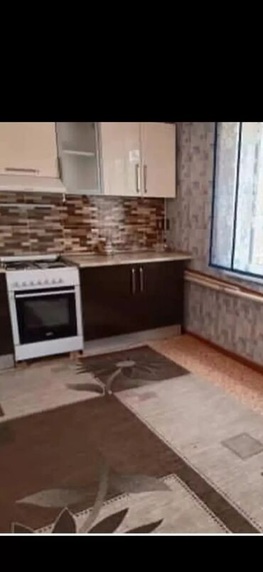 осабняк аренда: 70 м², 3 комнаты, Парковка, Забор, огорожен