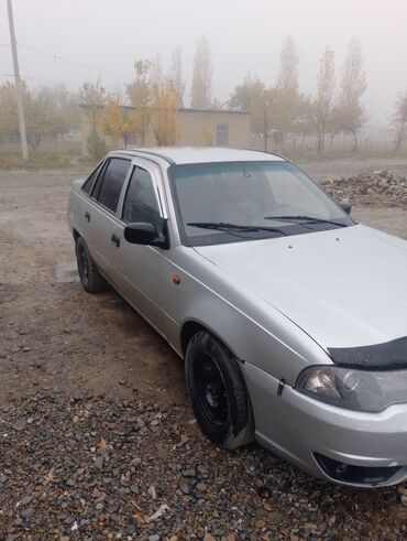 прадаю тико: Daewoo Nexia: 2010 г., 1.6 л, Механика, Бензин, Седан