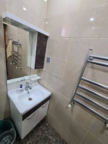 Uzunmüddətli kirayə evlər: 110 kv. m, 3 otaqlı, Kombi, Telefon, Kanalizasiya — 15