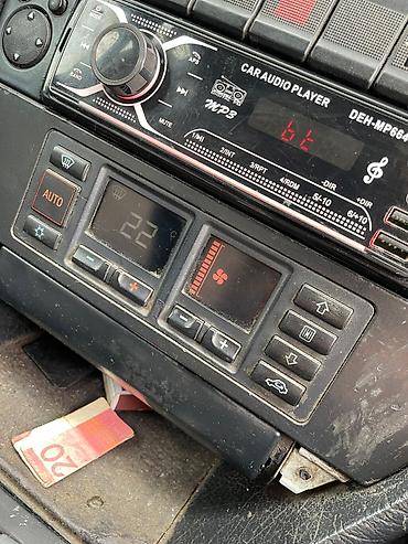 Audi: Audi 100: 1992 г., 2.3 л, Механика, Бензин, Универсал — 4