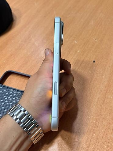 en ucuz mac: IPhone 17 Pro Max, 256 GB, Gümüşü, Zəmanət, Qırıq, Barmaq izi — 4