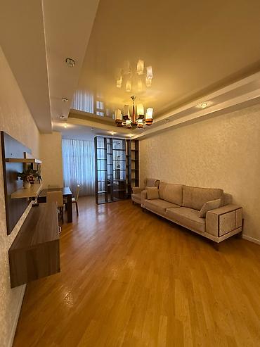 ucuz ev: Xətai metrosu yaxınlığında 3 otaqlı, 130 m² kirayə mənzil Ünvan — 3