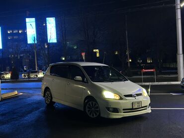 Toyota: Toyota Ipsum: 2004 г., 2.4 л, Газ, Минивэн — 10