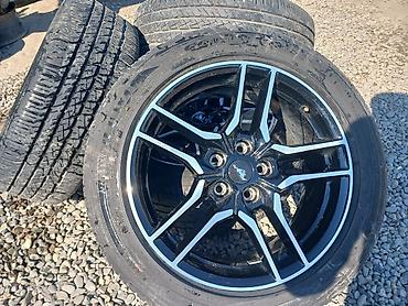Колеса в сборе: Б/у Колесо Ford 235 / 50 / R 18, 5 Болтов — 5