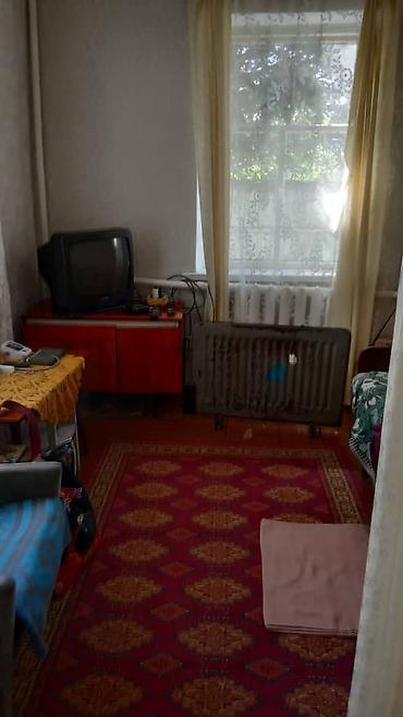 Продажа коттеджей и домов: Продаётся частный дом с приусадебным участком в селе Сокулук,площадь — 10