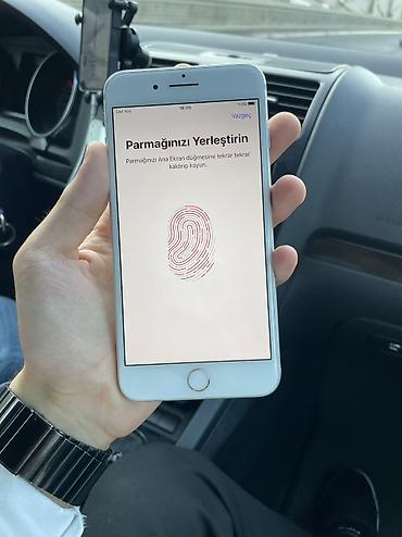 iphone 7 ekran: IPhone 7 Plus, 32 GB, Gümüşü, Barmaq izi — 4
