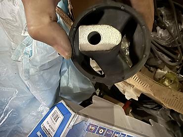 Другие автозапчасти: Распродажа. Из новых амортизаторы пара на Хонда Одиссей-Шатл 1500 — 34