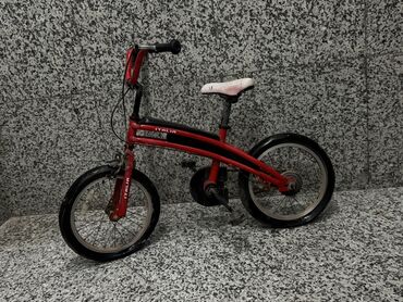 детские трехколесные велосипеды вest trike: Uşaq velosipedi – ITALIA markası - Rəng: qırmızı-qara gövdə, ağ