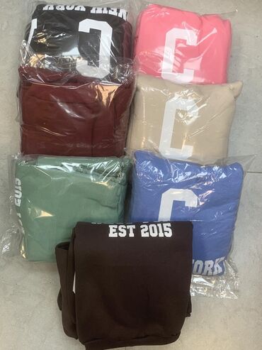 Pantalone: Samo SM
2800din — 3