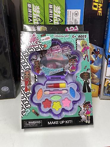 Детский набор косметики Make Up Kit в ярком оформлении с кукольными