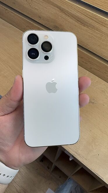 Apple iPhone: IPhone 13 Pro, Б/у, 128 ГБ, 85 %
