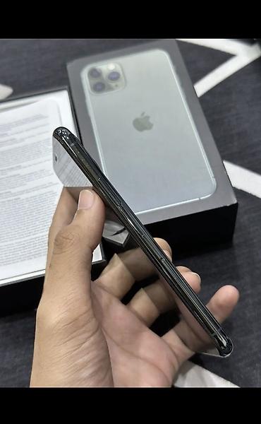 iphone xss: IPhone 11 Pro, 256 GB, Black Titanium, Face ID — 4