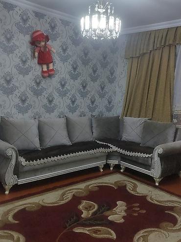 su traplari: Aileye kirayə verilir içindeki esyalarla beraber: mənzildə yerləşən — 1