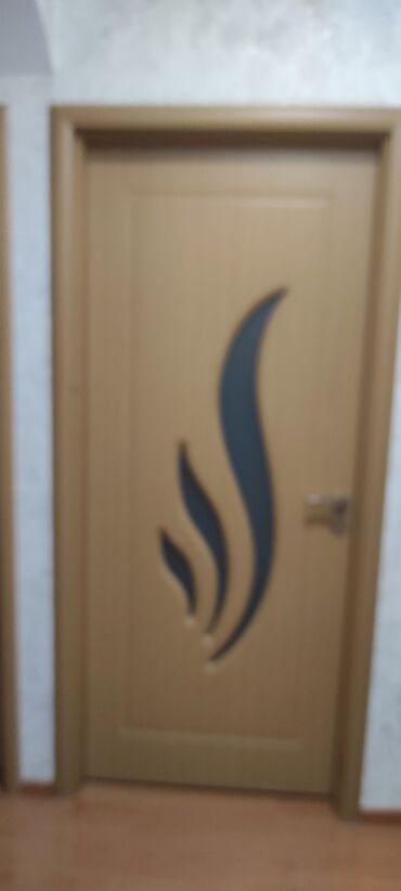 qapı dayandırıcı: 4ədədi heç bir zədəsi yoxdu