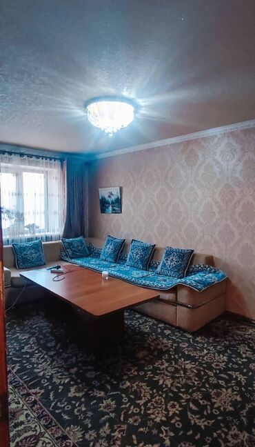 дом в бишкеке: 3 бөлмө, Унаа токтотуучу жай lalafo.kg да дом в бишкеке: 3 бөлмө, Унаа токтотуучу жай