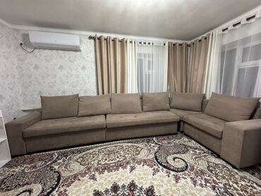 диван широкий: Угловой диван, C подушками, Трёхместный и более