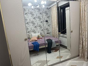Шифоньеры, шкафы для одежды: Шифоньер, шкаф для одежды, Б/у, Прямой, МДФ — 1
