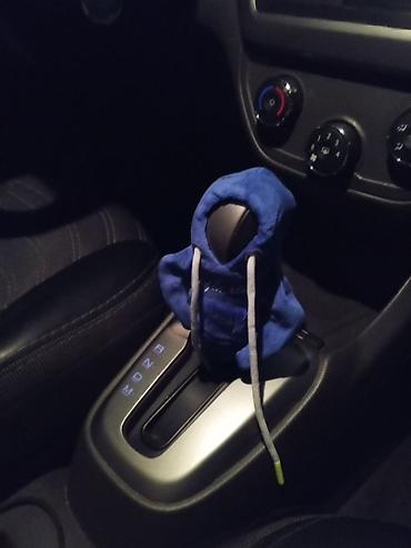 Транспорт: Məhsul: Avtomobil sürət qolu üçün mini “hoodie” (örtük) Təsvir: - — 1
