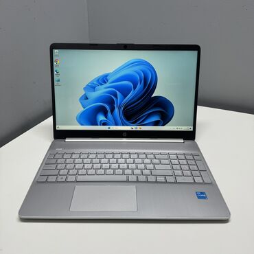 Ноутбуки: Ноутбук, HP, 8 ГБ ОЗУ, Intel Core i3, 15.6 ", Б/у, Для несложных задач, память NVMe SSD