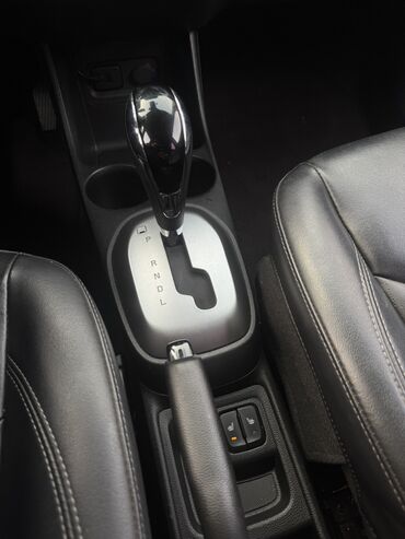 Chevrolet: Chevrolet Spark: 2016 г., 1 л, Вариатор, Бензин, Хэтчбэк — 23