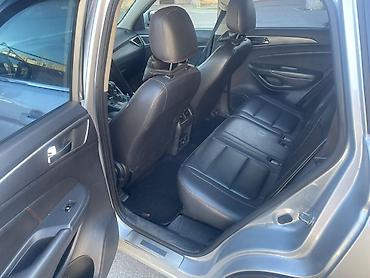 çanqan maşın: Changan CS75: 1.8 l | 2015 il 208000 km Krossover — 10